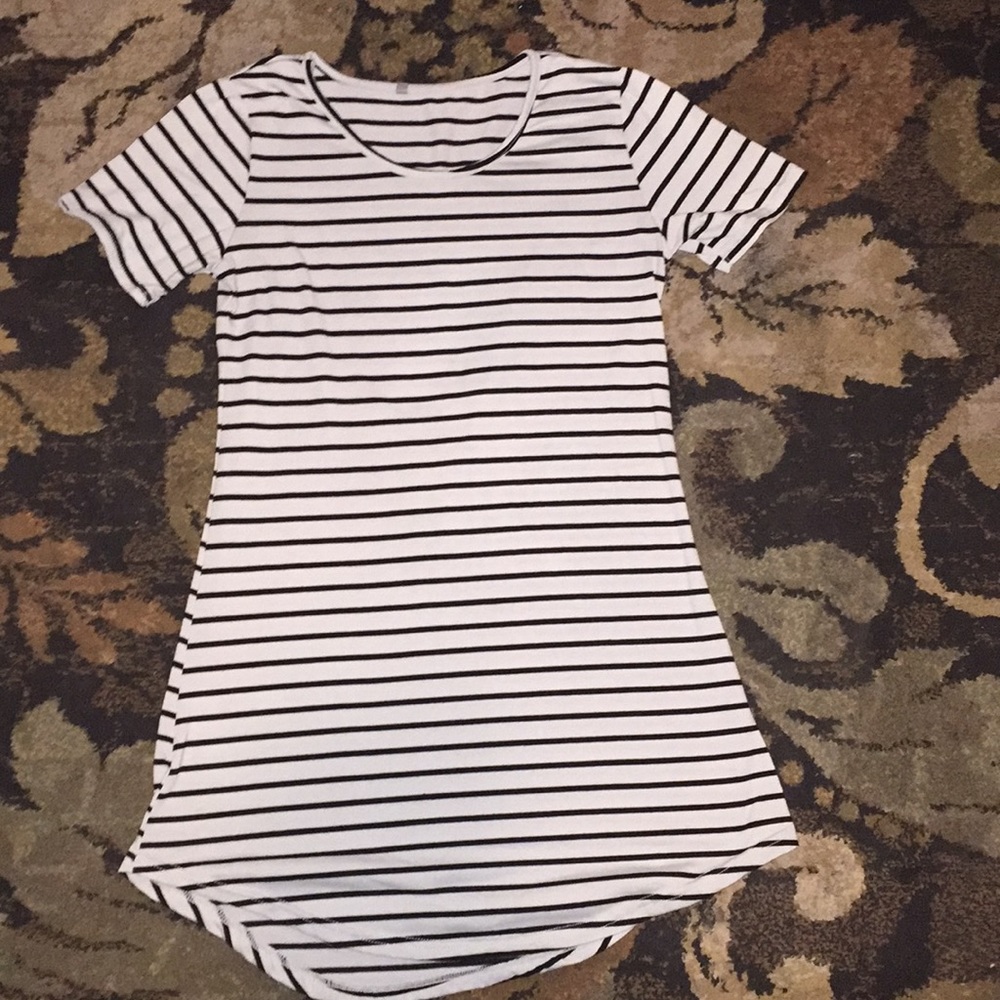Simply Dixie tunic